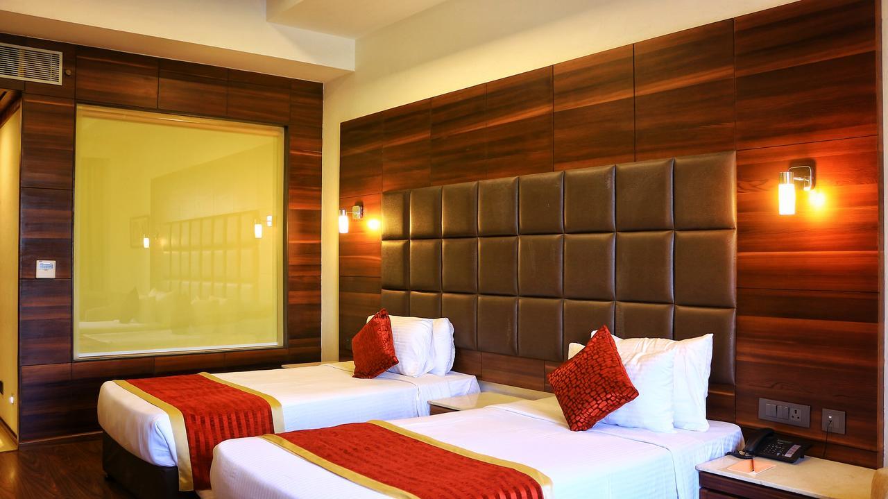 City Park Resort Bahadurgarh Екстер'єр фото