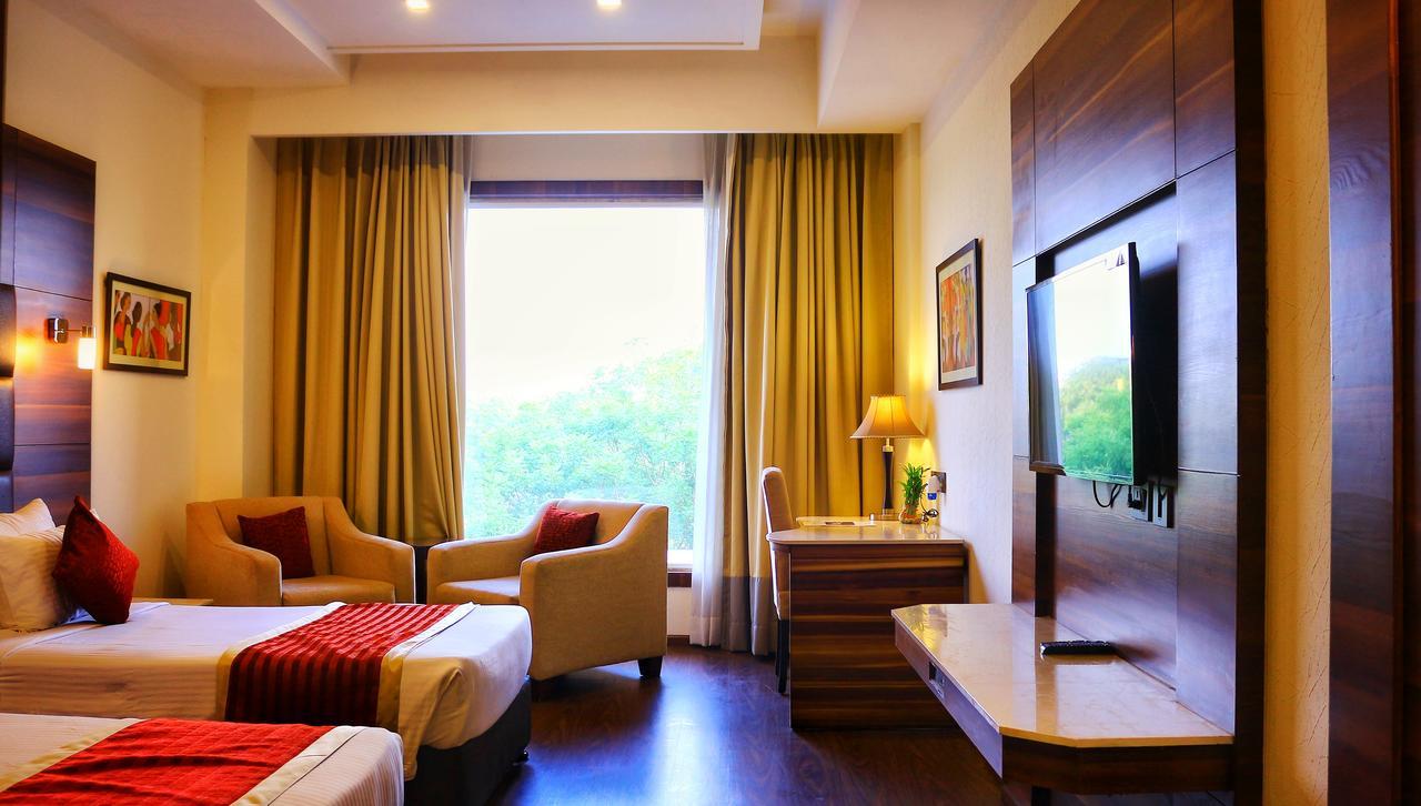 City Park Resort Bahadurgarh Екстер'єр фото